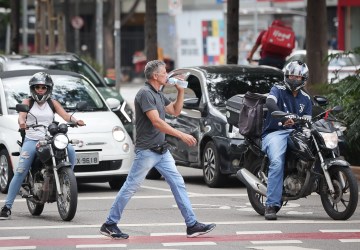 Calorão pode afetar sono e disposição; veja recomendações para enfrentar as altas temperaturas