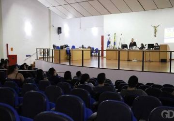 Tribunal do Júri condena 4 pessoas por homicídio e absolve outras 4