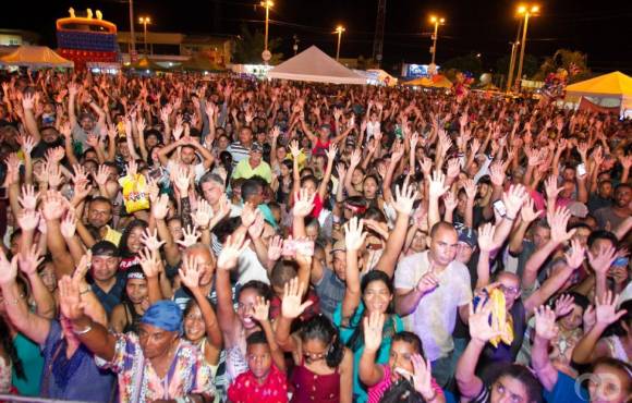 O evento Viva o Seu Bairro tem recorde de público no Pedra 90.